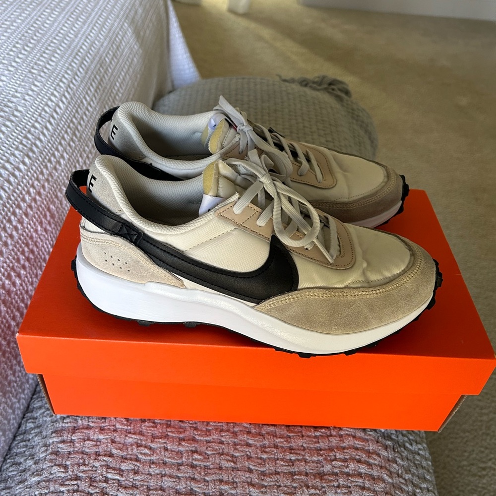 Nike Waffle Debut Cream and Black Athletic Shoes Size 8